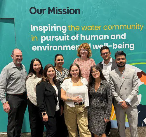 WEF Community Hub, an image of a happy crowd